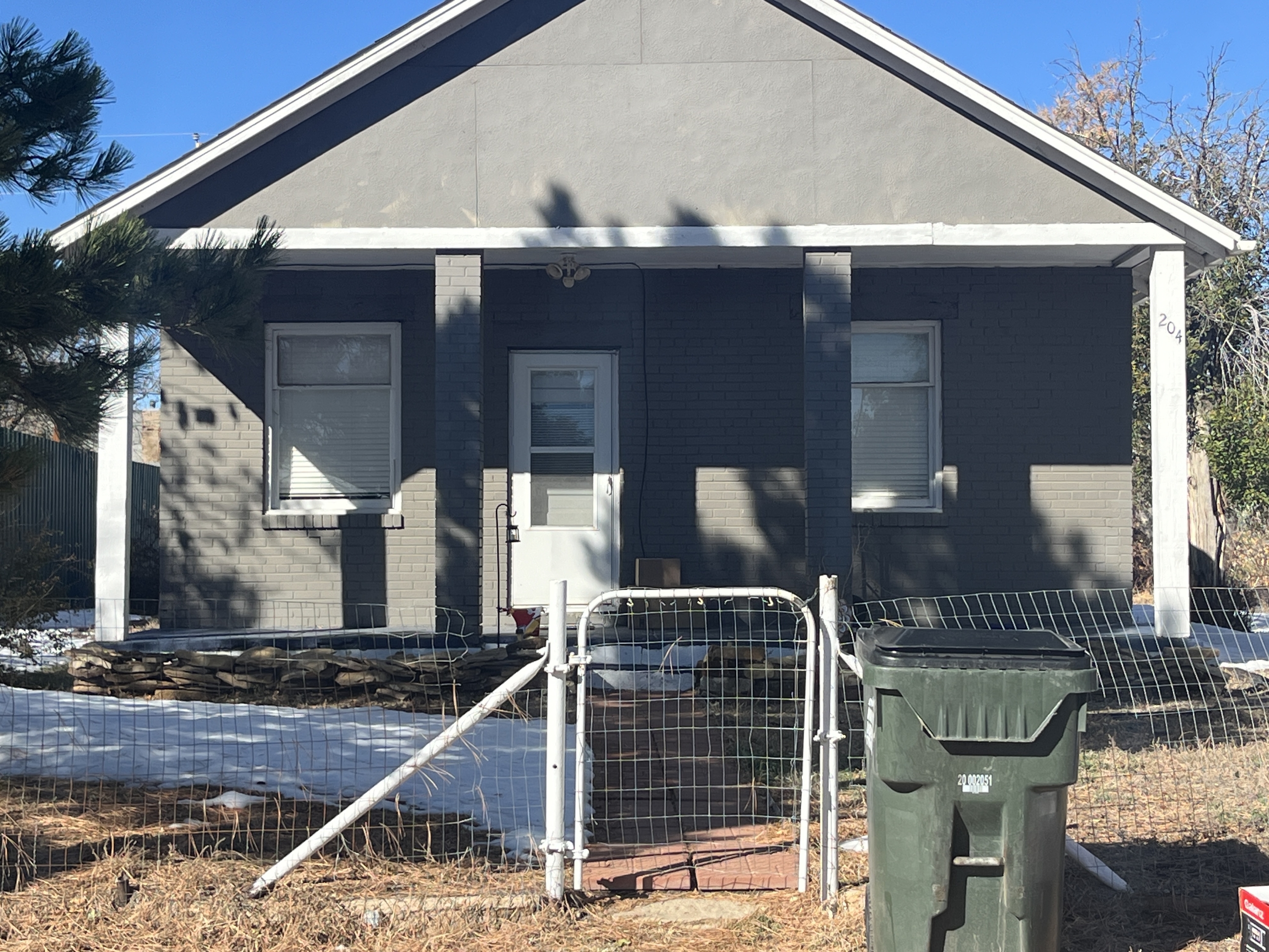204 W 9th Street