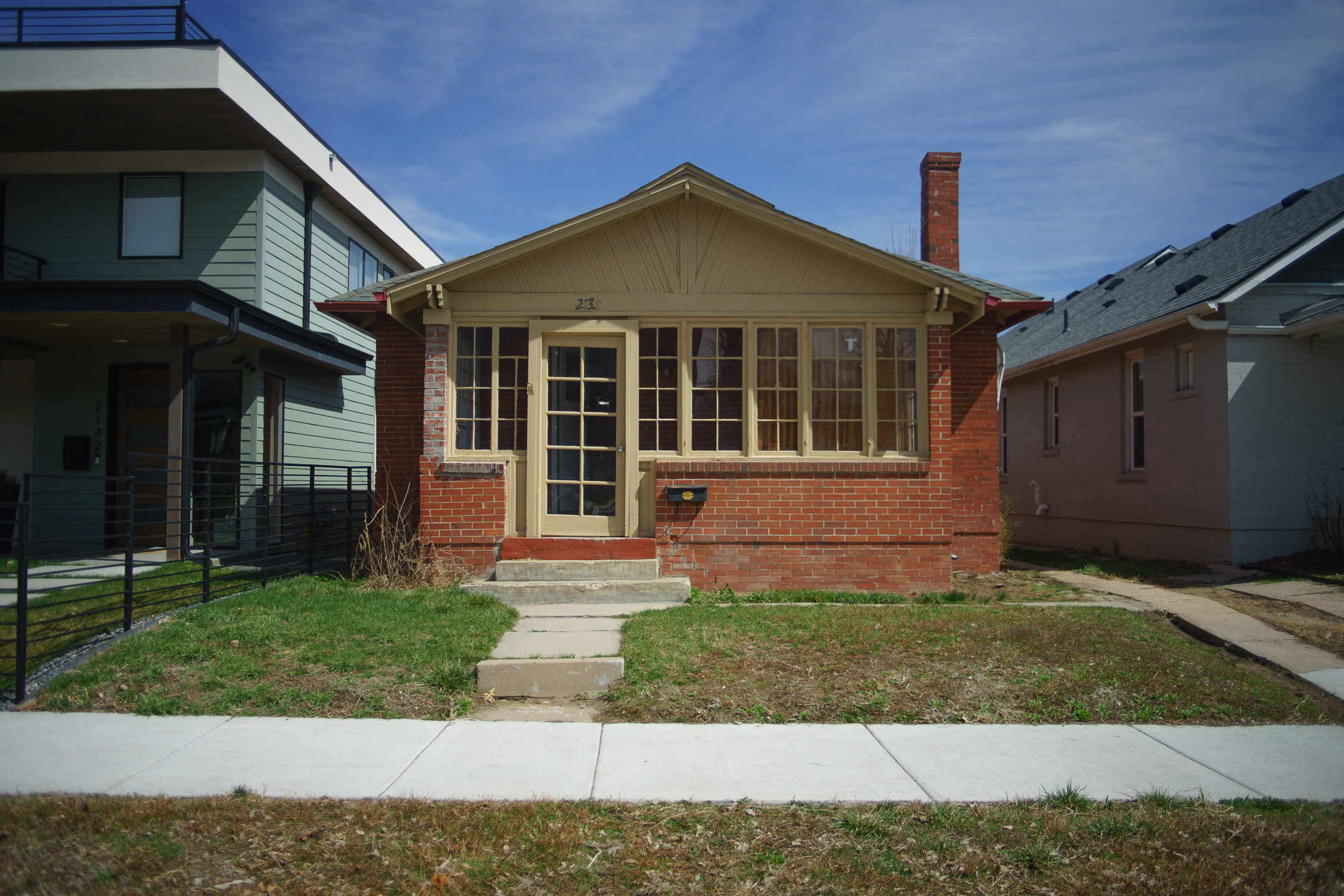 2138 Lowell Blvd.